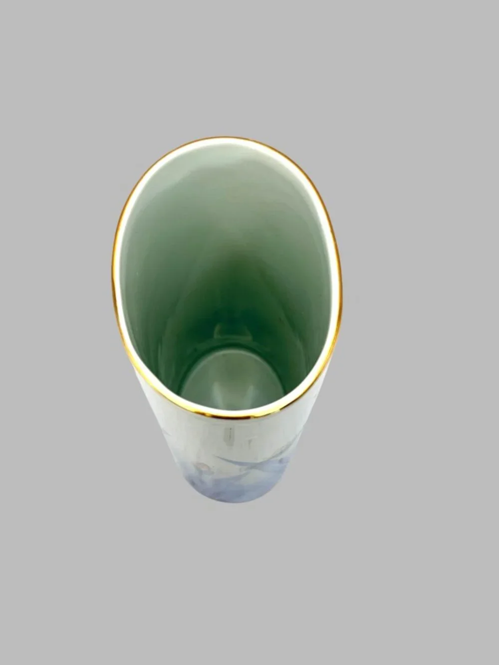 Vintage Japanese Porcelain Iris Floral Vase Blue White Gold Rim 8.5